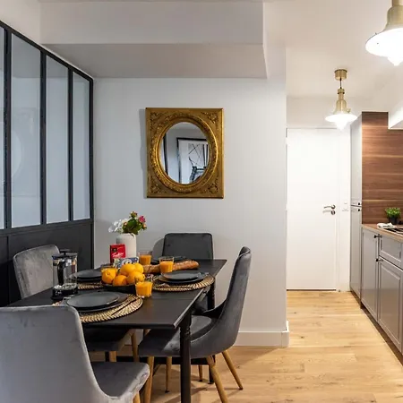 Luxurious 2 - Swimming Pool - Montmartre Appartement Parijs